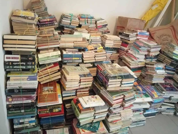 Вывоз книг в Санкт-Петербурге