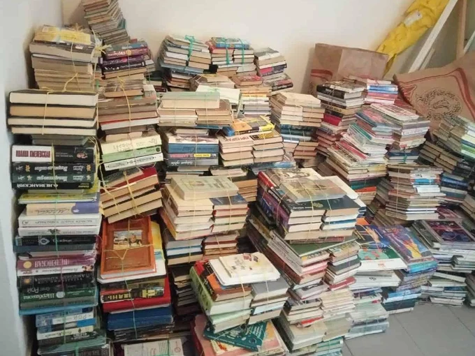 Вывоз книг в Санкт-Петербурге